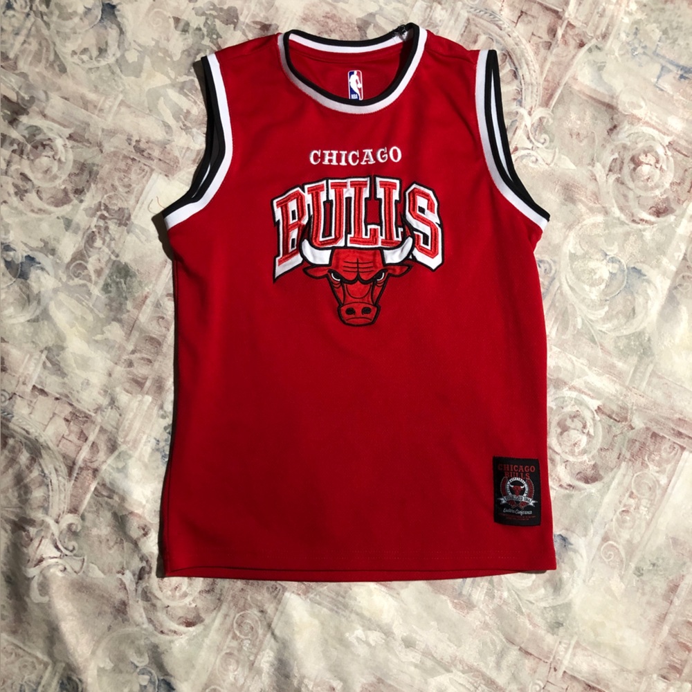 Chicago Bulls Kids Red Sleeveless NBA Jersey Top Size 14/16